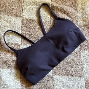 Wunder train sports bra